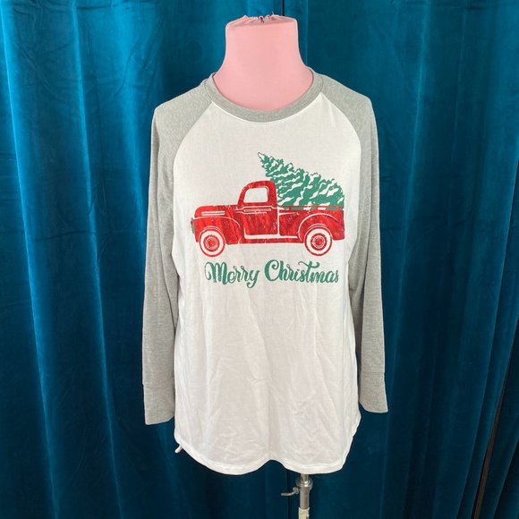 State of Mind Tops - State of Mind Merry Christmas Raglan Sleeve Tee